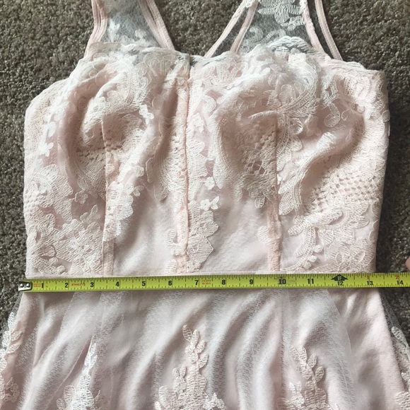 ModCloth’s Outstanding on Ceremony Dress in Blush - Picture 6 of 7